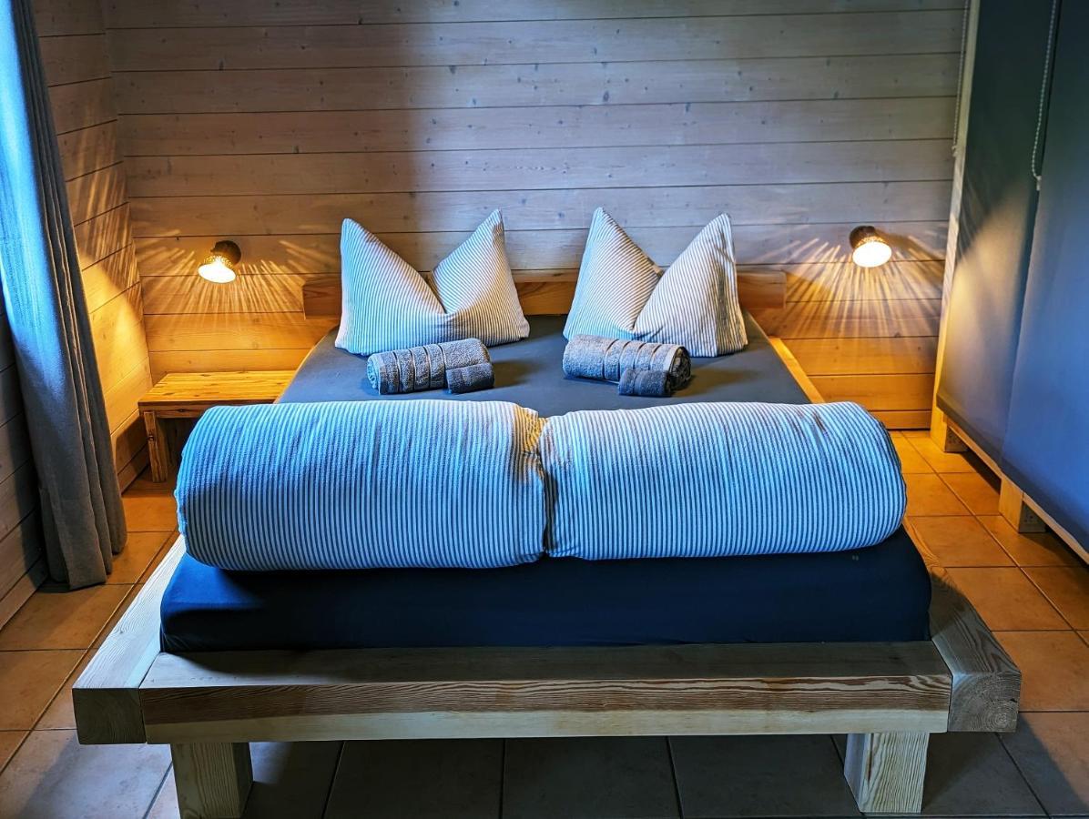 Ferienwohnung Bluetenzauber In Idyllischer Lage Naehe Bodensee Hilzingen Exterior foto