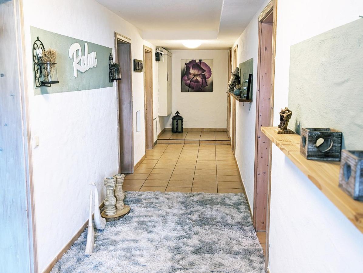 Ferienwohnung Bluetenzauber In Idyllischer Lage Naehe Bodensee Hilzingen Exterior foto