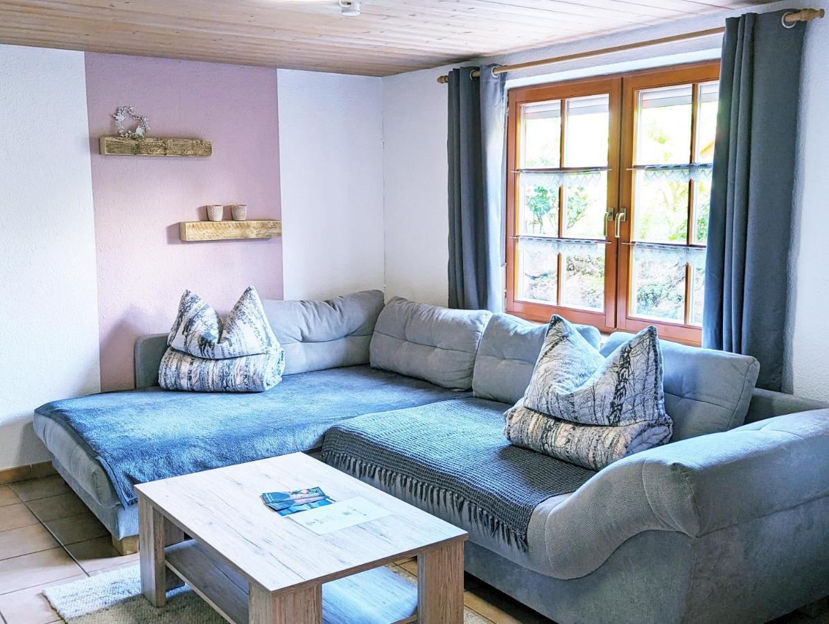 Ferienwohnung Bluetenzauber In Idyllischer Lage Naehe Bodensee Hilzingen Exterior foto