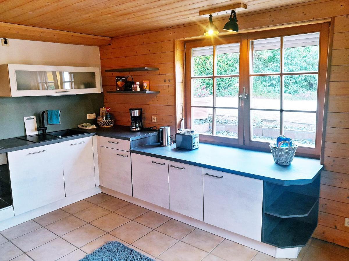 Ferienwohnung Bluetenzauber In Idyllischer Lage Naehe Bodensee Hilzingen Exterior foto